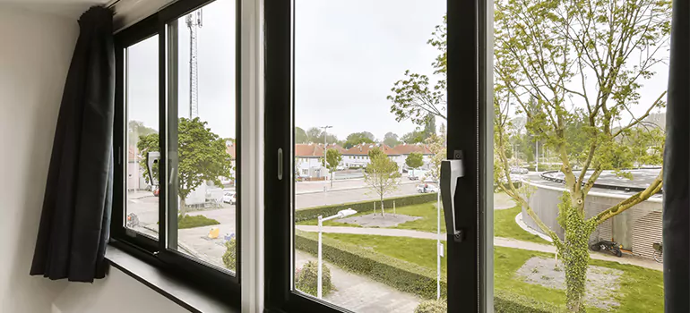 Aluminum End Vent Slider Windows in Miami, FL