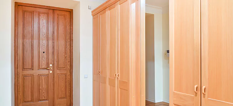 Glass Closet Door Repair in Miami, FL