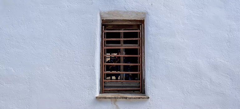 Residential Accordion Door Repair in Miami, FL
