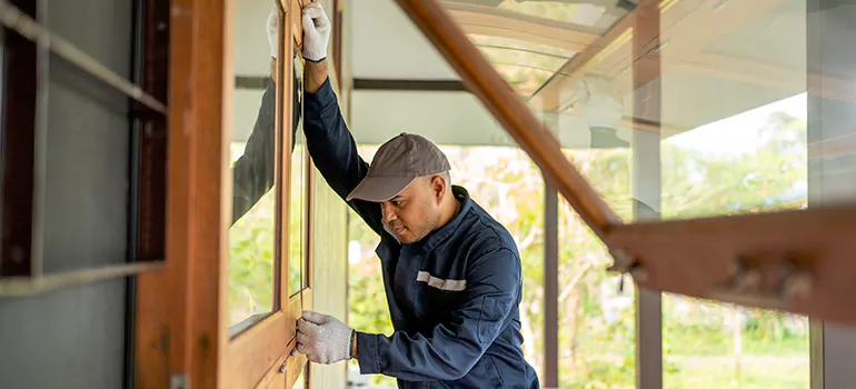Double Hung Vinyl Window Sash Replacement in Miami, FL