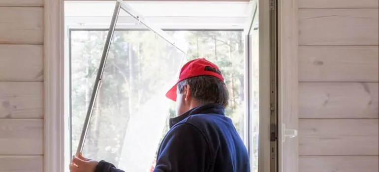 Expandable Window Screen Installation in Miami, FL